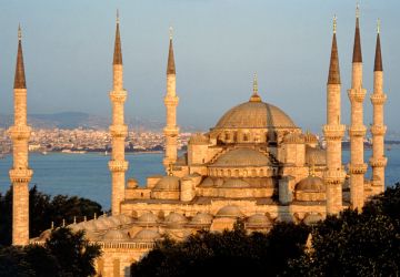 6 Days ISTANBUL, KUSADASI, PAMUKKALE with DENIZLI Water Activities Tour Package