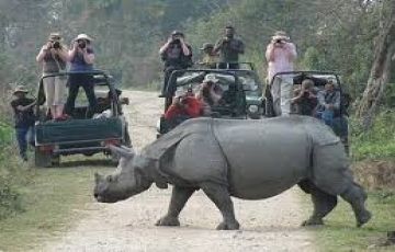 12 Days Kaziranga National Park, Kaziranga, Meghalaya and Dirang Luxury Trip Package