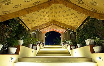 Ecstatic 4 Days Delhi to Ranthambhore Fort Honeymoon Tour Package