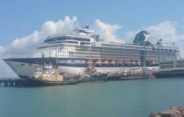 Beautiful 3 Nights 4 Days Singapore Trip Package