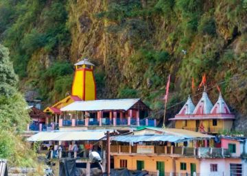 3 Days 2 Nights Haridwar, Yamunotri, Barkot with Rishikesh Family Trip Package