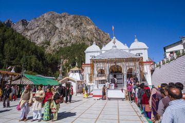 Amazing 5 Days 4 Nights Gangotri Holiday Package