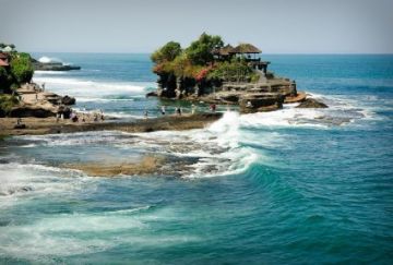 Magical 5 Days New Delhi to Bali Romantic Vacation Package