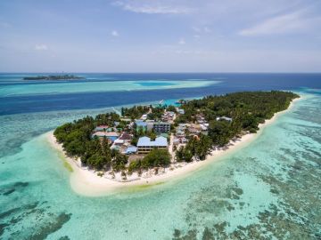 Best 4 Days 3 Nights Maldives Honeymoon Tour Package