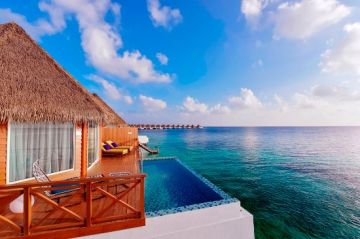 Pleasurable 4 Days Maldives Friends Vacation Package