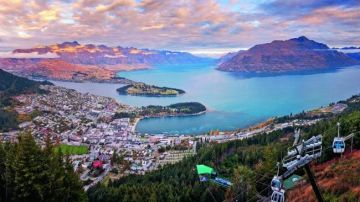 Memorable 7 Days 6 Nights Auckland with Queenstown Beach Tour Package