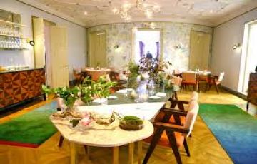 Heart-warming 6 Days Delhi to Singapore Tour Package