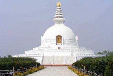 Pleasurable 3 Days 2 Nights Varanasi Honeymoon Vacation Package