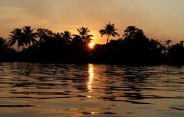 Magical Kerala Nature Tour Package for 4 Days from Delhi