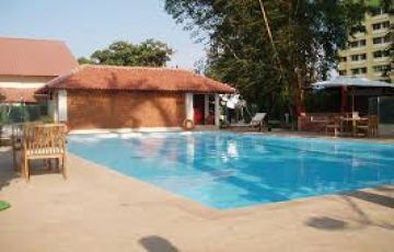 Heart-warming 5 Days Delhi to Kerala Water Sport Vacation Package