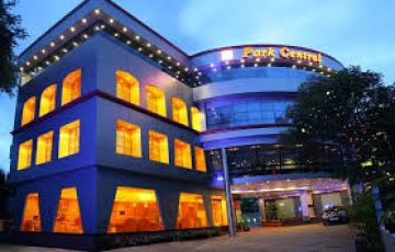 Ecstatic Kerala Weekend Getaways Tour Package for 4 Days 3 Nights from Delhi