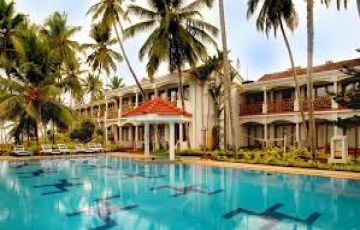 Ecstatic Kerala Weekend Getaways Tour Package for 4 Days 3 Nights from Delhi