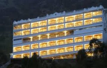 Family Getaway 4 Days 3 Nights Kerala Beach Tour Package