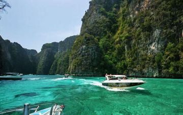Romantic Honeymoon - 2 Night Phuket, 1 Night Phi Phi Island & 2 Night Krabi Package