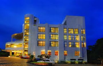 Family Getaway 5 Days 4 Nights Kerala Beach Tour Package