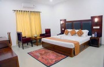 Amazing Kerala Friends Tour Package for 5 Days 4 Nights