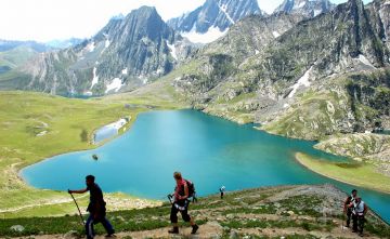 Memorable 5 Days Srinagar To Srinagar to Gulmarg Tour Package