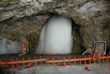 3 Days Srinagar, Pahalgam and Panjtarni Temple Trip Package