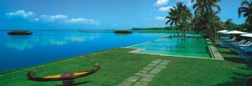 Ecstatic 4 Days Kochi to Alleppey Houseboat Beach Vacation Package