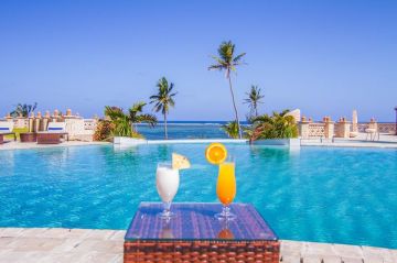 Experience 3 Days 2 Nights Mombasa with Tsavo Beach Vacation Package