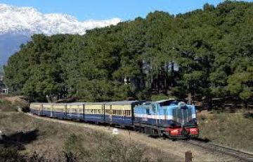 Joyful Toy train  Ride Pathankot- Dalhousie - Palampur