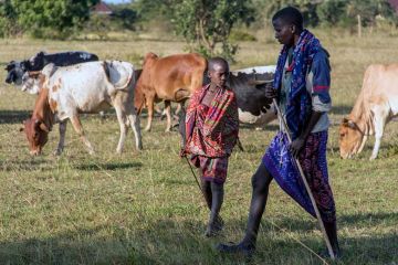 Heart-warming 3 Days Masai Boma Friends Tour Package
