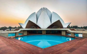Experience 7 Days Mumbai,bangalore,hyderabad,kerala to Delhi Honeymoon Holiday Package