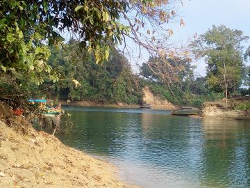 Family Getaway 2 Days 1 Night Chittagong and Rangamati Holiday Package