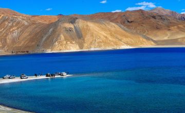 Best Ladakh Family Tour Package for 6 Days 5 Nights from Delhi