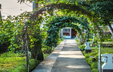 Ecstatic 6 Days Mumbai to ILL AUX CERF ISLAND TOUR WITH SPEED BOAT Honeymoon Vacation Package