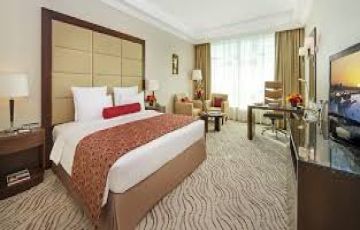 Heart-warming 4 Days Delhi to DUBAI Vacation Package