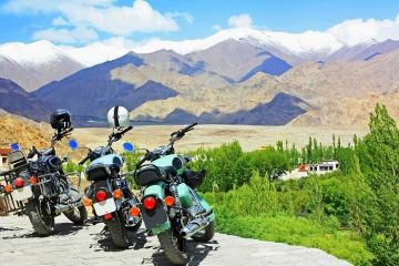 6 Days 5 Nights Leh, Ladakh, Nubra Valley and Pangong Friends Trip Package