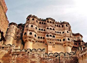 16 Days 15 Nights Delhi, Agra, Jaipur with Jodhpur Historical Places Tour Package