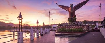 Pleasurable 12 Days India to Malaysia Holiday Package