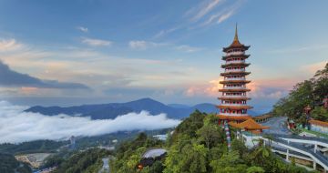 Pleasurable 12 Days India to Malaysia Holiday Package