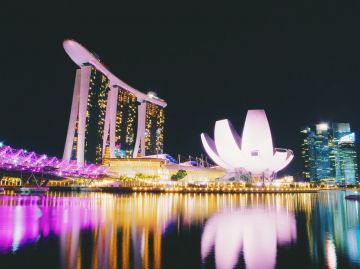 Pleasurable 5 Days Singapore Nightlife Vacation Package