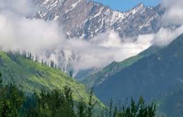 Magical 4 Days Manali Mountain Vacation Package
