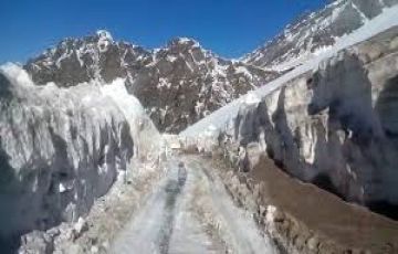 Heart-warming 5 Days 4 Nights Kullu Family Trip Package