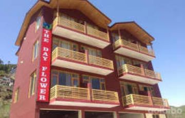 Family Getaway 4 Days Delhi to Manali Snow Trip Package