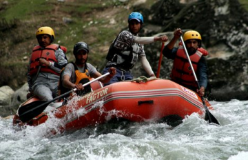 4 Days 3 Nights Srinagar to Pahalgam Park Tour Package