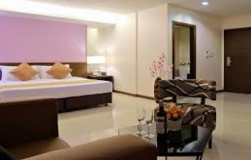 Heart-warming 5 Days Bangkok with Pattaya Religious Vacation Package