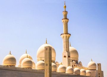 Beautiful Dubai Tour Package for 6 Days from New Delhi