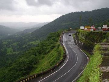 8 Days 7 Nights Mysuru to Ooty Friends Holiday Package