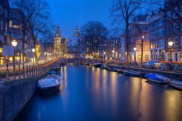 Heart-warming 10 Days Amsterdam Mountain Tour Package