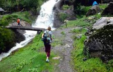 Beautiful 4 Days Delhi to Manikaran Honeymoon Vacation Package