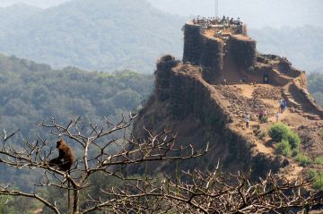 Mumbai To Mahabaleshwar By volvo Trip