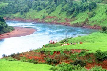 2 Days 1 Night Ratnagiri Honeymoon Trip Package