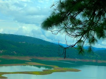 Memorable 5 Days Guwahati to Shillong Beach Trip Package