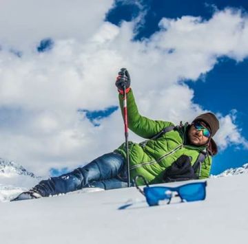 Heart-warming 6 Days 5 Nights Larji Holiday Package