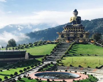 Experience 6 Days Pelling Mountain Tour Package